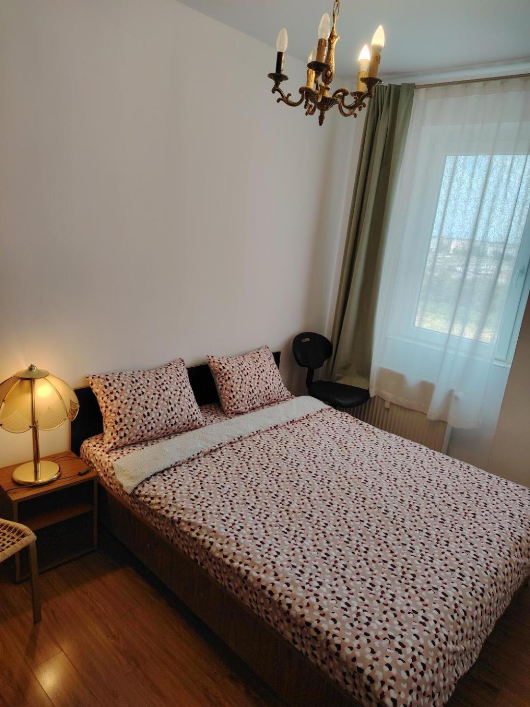 Arad Chic Apartament Uta Extérieur photo